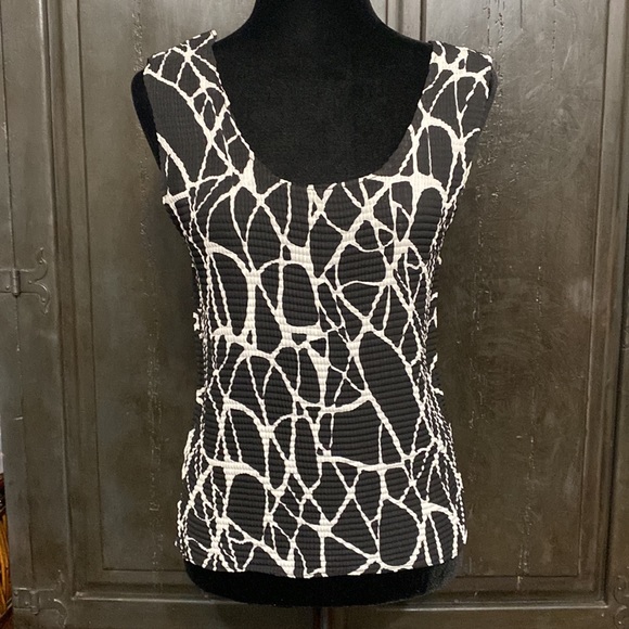 Sere Nade sheer jacket giraffe pattern black & white 1  button with tank large - Picture 4 of 14